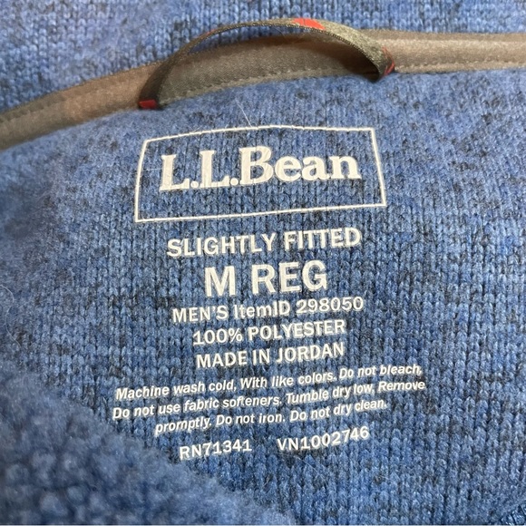 LL Bean Slightly Fitted Fleece Pullover - Picture 3 of 3
